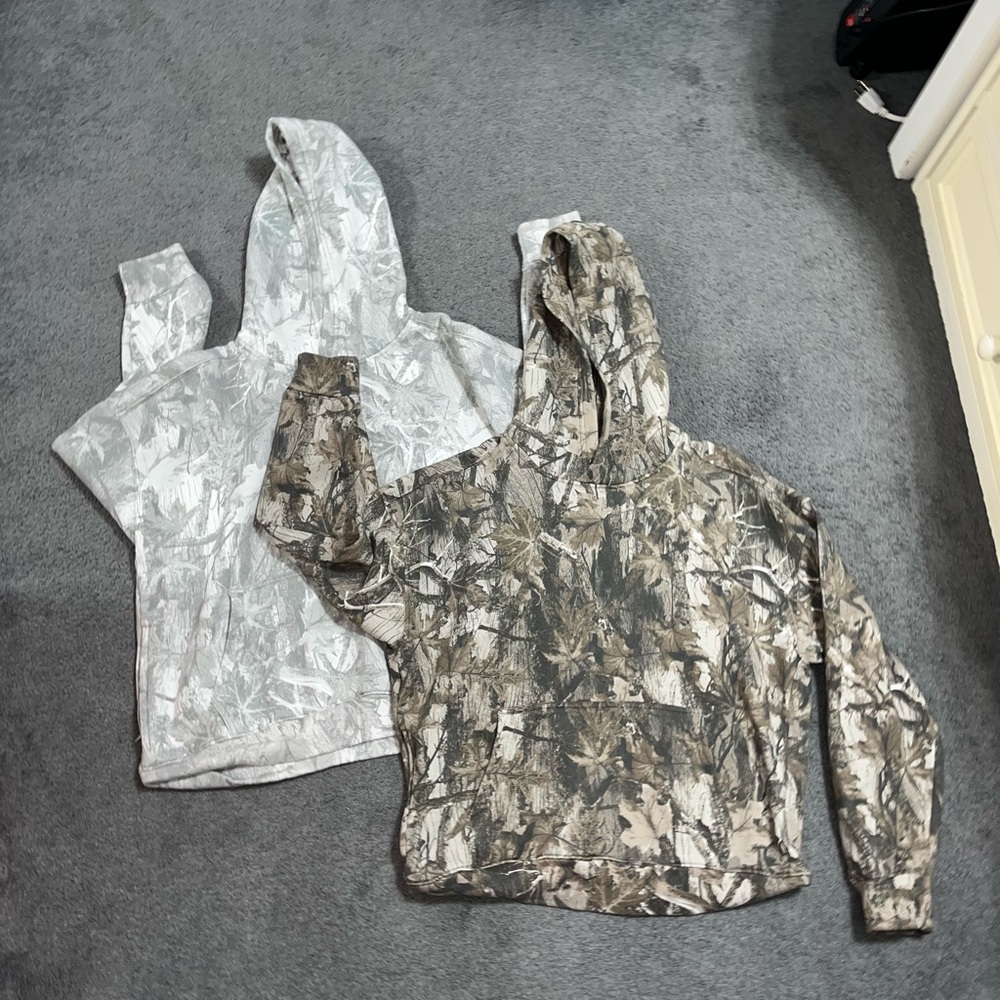 Hollister Camo Hoodies White and Green Bundle